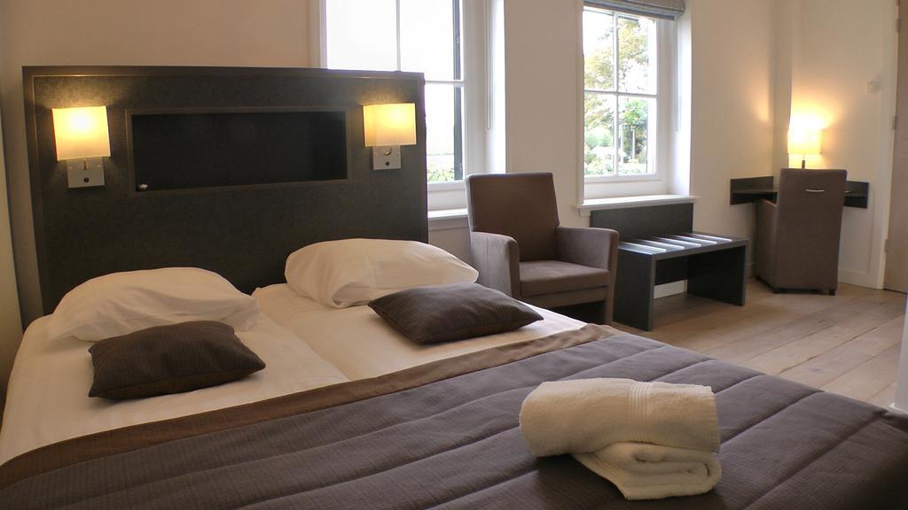 Bed And Breakfast Hoeve Chapeau Katwoude Room photo